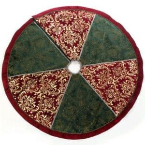 MacKenzie-Childs tree skirt
